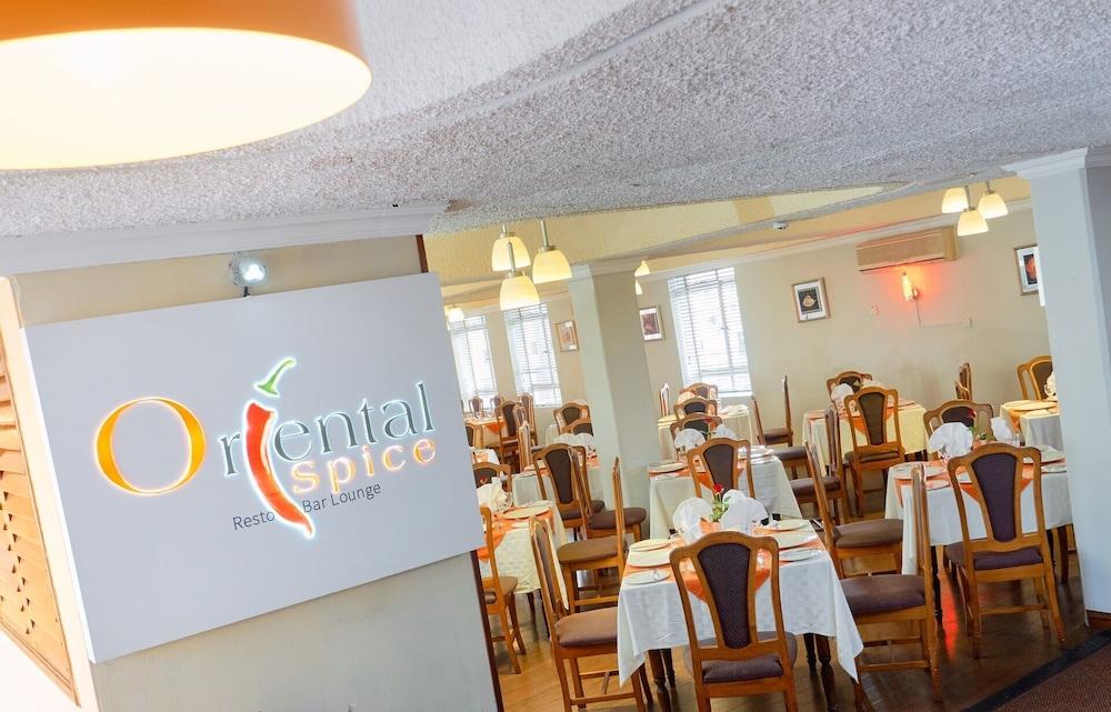 Gold Crest Hotel Quatre Bornes Exterior foto
